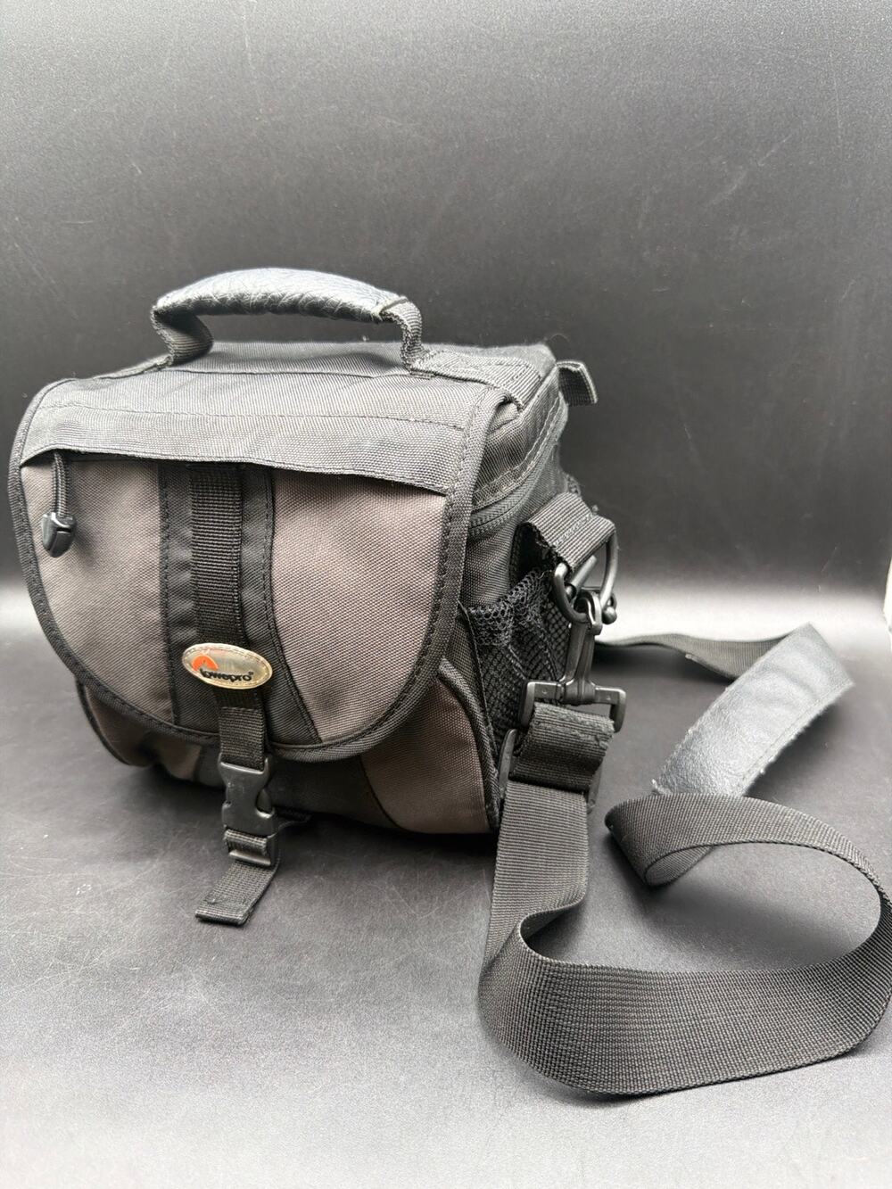 Lowepro Slingshot 302 AW Camera Backpack Sling Bag DSLR Waterproof Cover